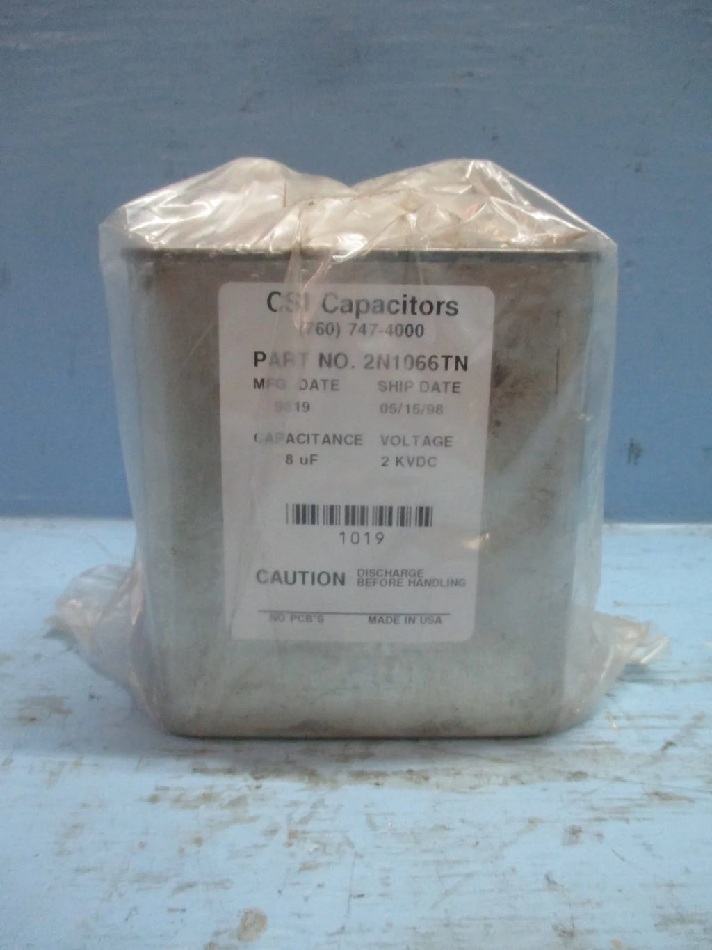2 KVDC 8 uF Capacitor P673996