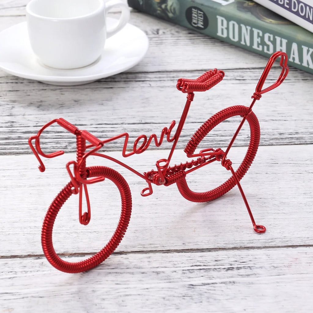 Red Metal Crafts Figurine Ornaments P907