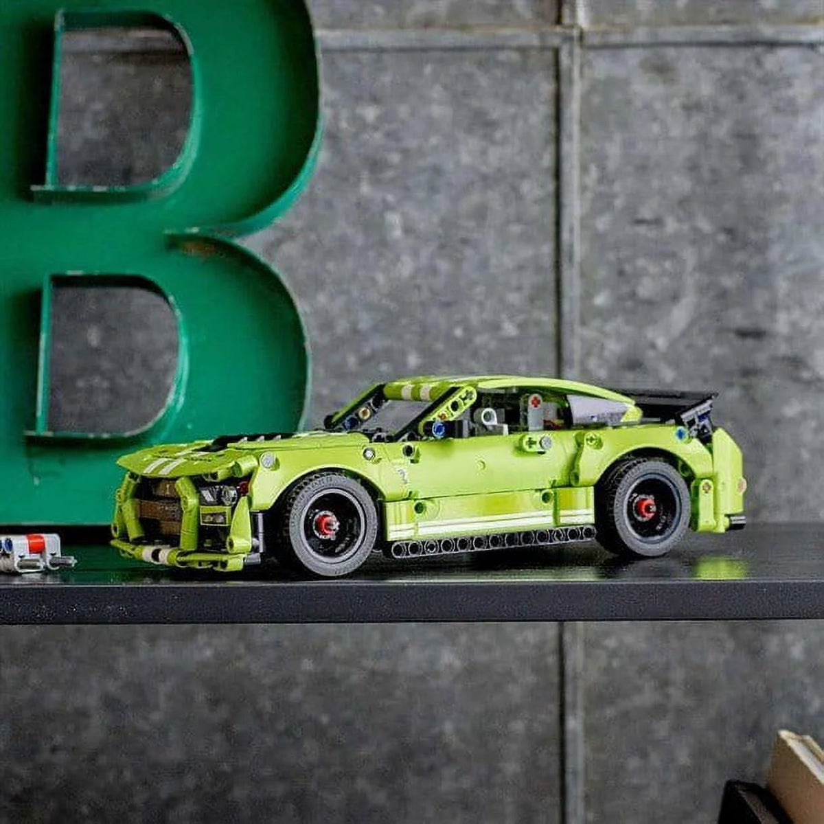 Technic Ford Mustang Shelby GT500 S8503