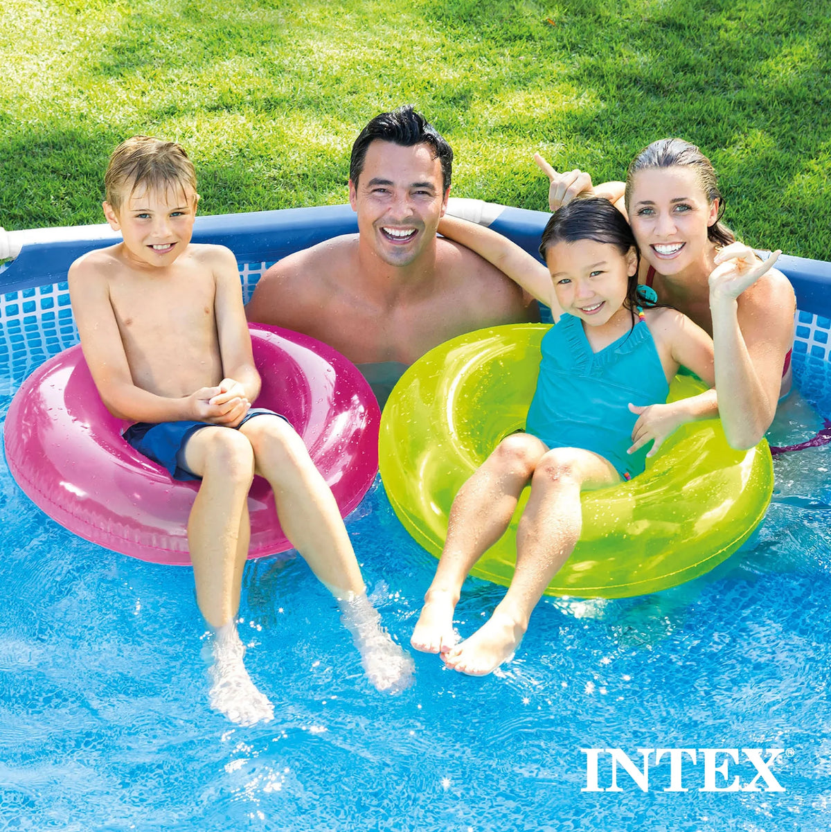 10' x 30 Metal Frame Round Above Ground Swimming Pool with Pump J36804