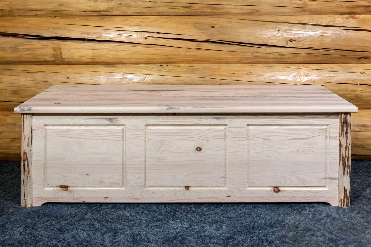 Blanket Chest T424