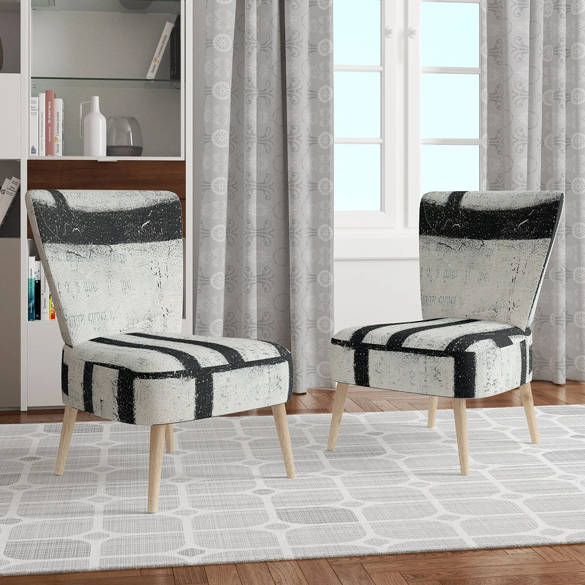 Black And White Geometric Upholstered Accent Chair R3174
