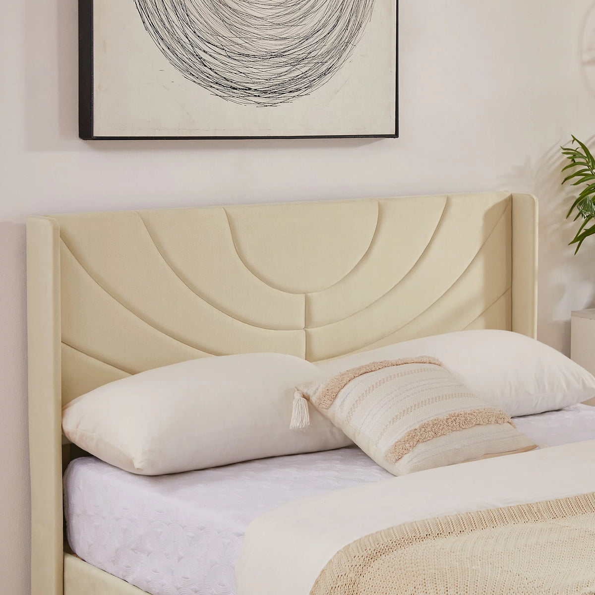 Queen Platform Bed Frame with Upholstered Headboard G5111