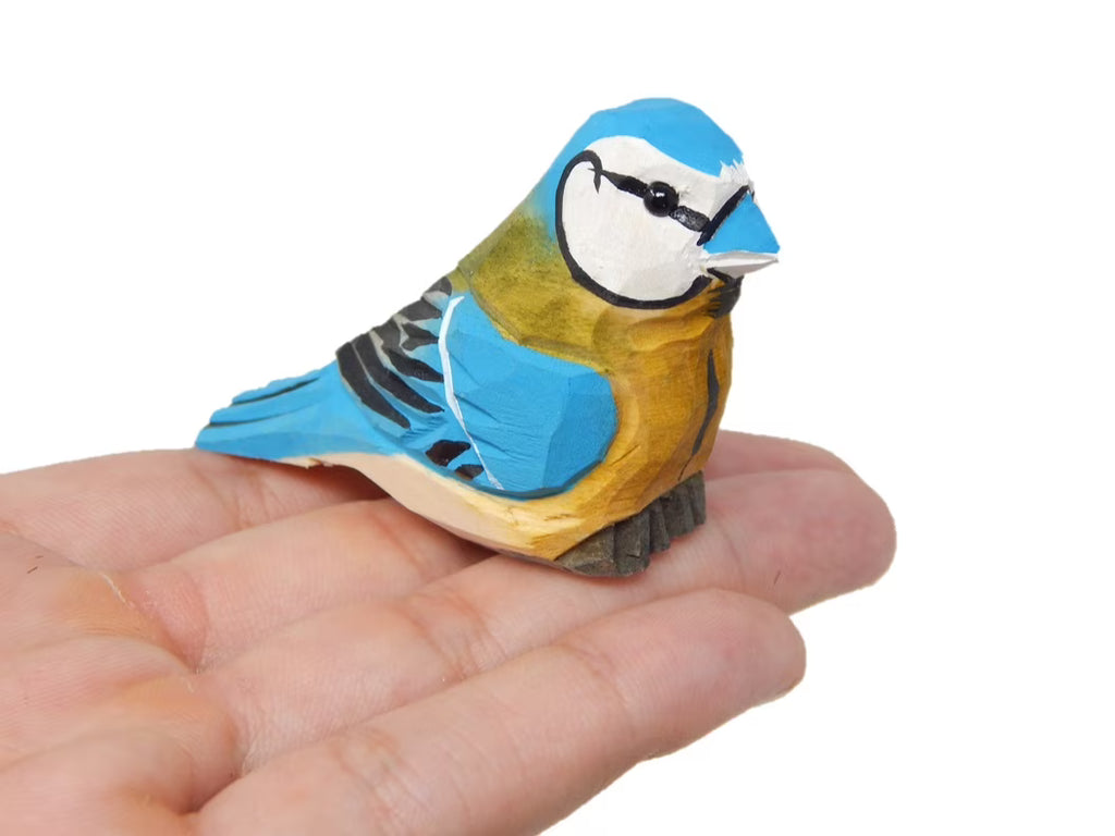 Blue Jay Wooden Carved Figure Z215314