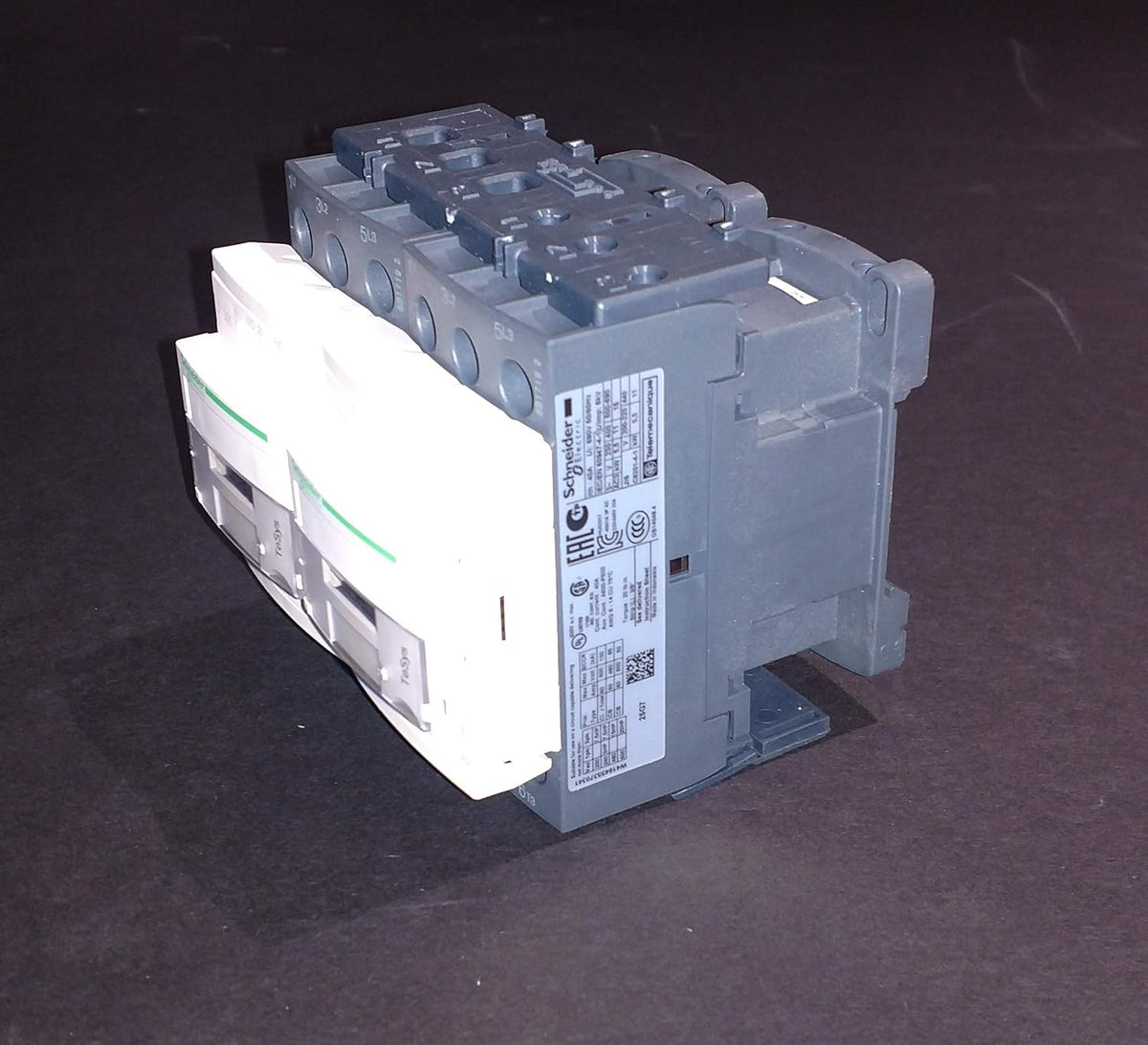 Reversing Contactor 575-Vac 9-Amp Iec Soft Start 208-690Vac 250Amp F5164